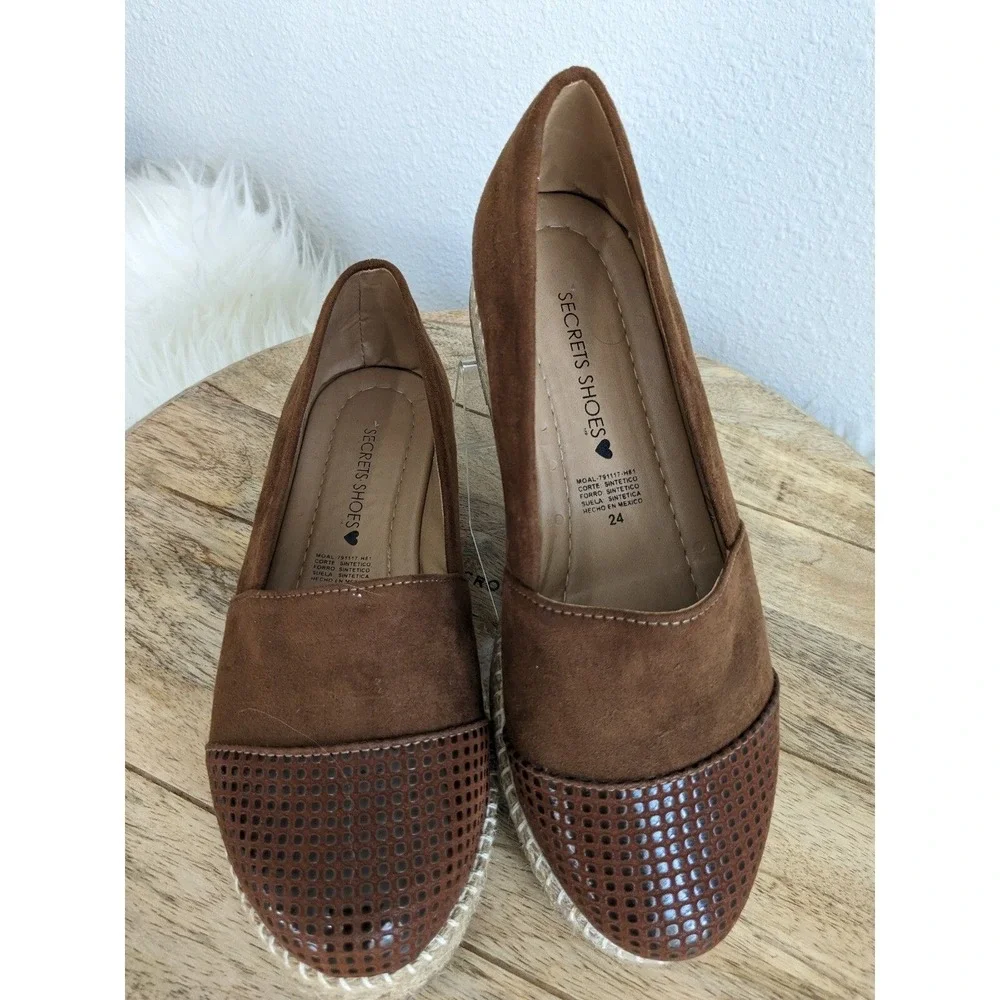 Secrets Shoes brown suede